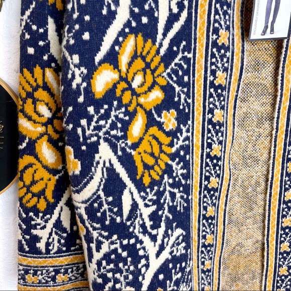 NWT MAX Sport BCBG MAXAZRIA floral folk cardigan coat jacket Size M $368 - Picture 7 of 7